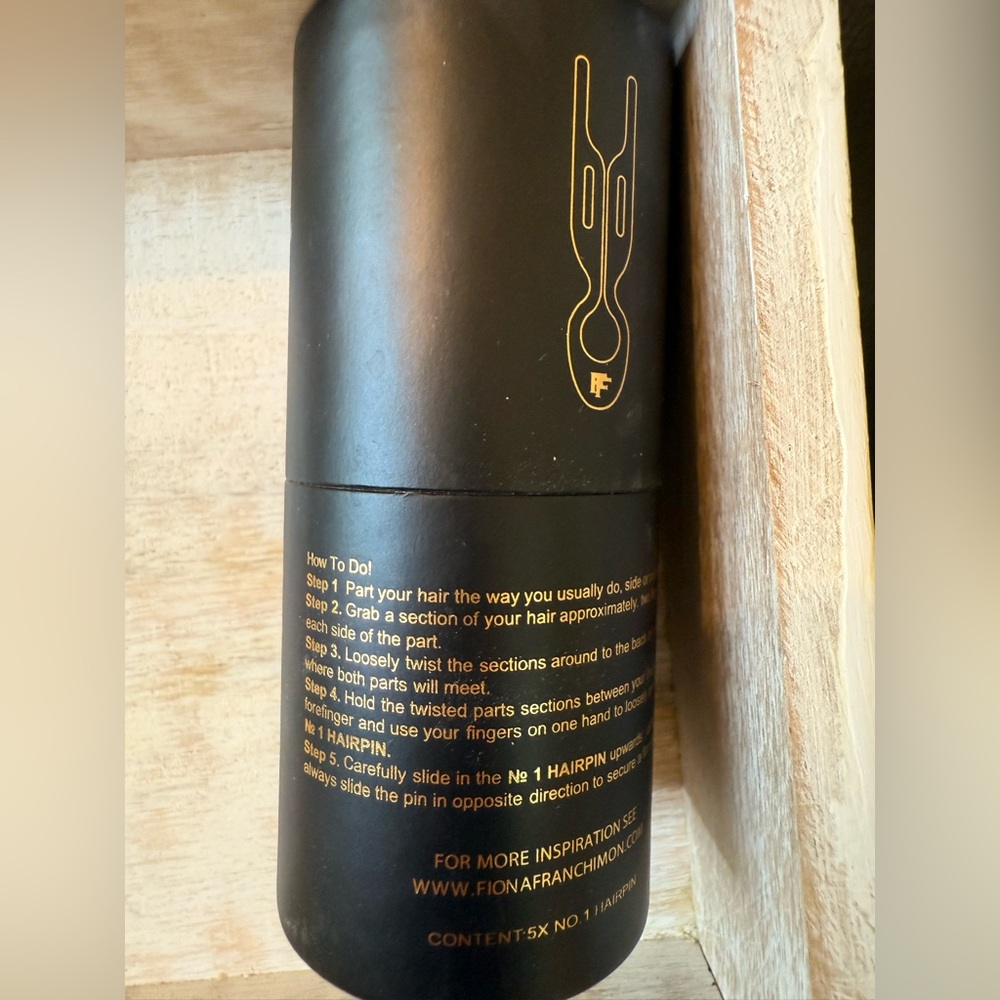 Never been worn Mona Franchimon No 1 Black Hairpin (Set of 5) - Picture 9 of 13